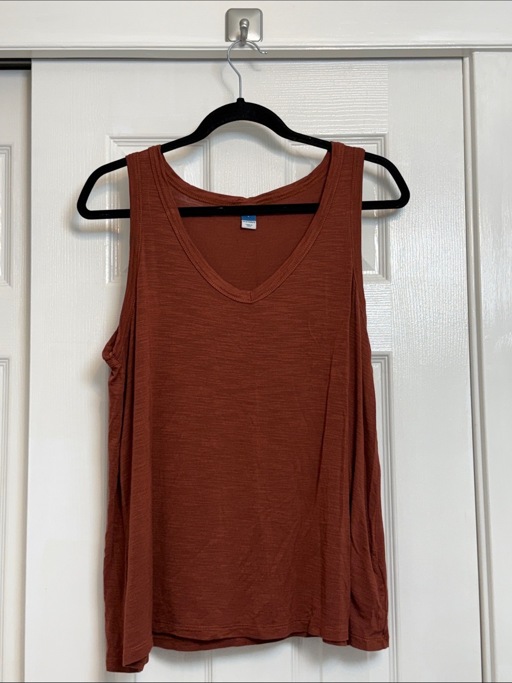 🌵 3 for $20 Old Navy V Neck Tank top